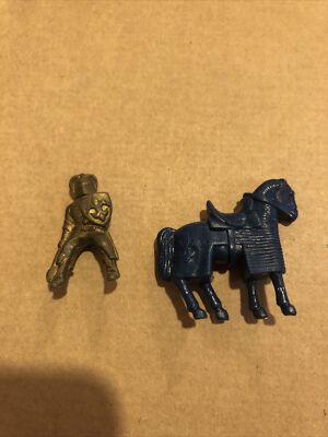 Spielzeug Kinder Ritter Metall Pferd blau K97 74 Frankreich 1996