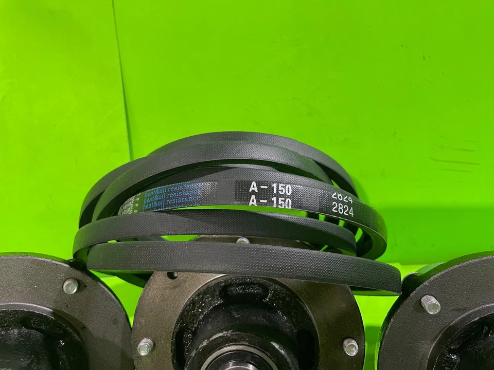 Z254F DECK REBUILD KIT: CAST IRON SPINDLES,  LIFT BLADES, PULLEYS BELT - Image 2 of 4