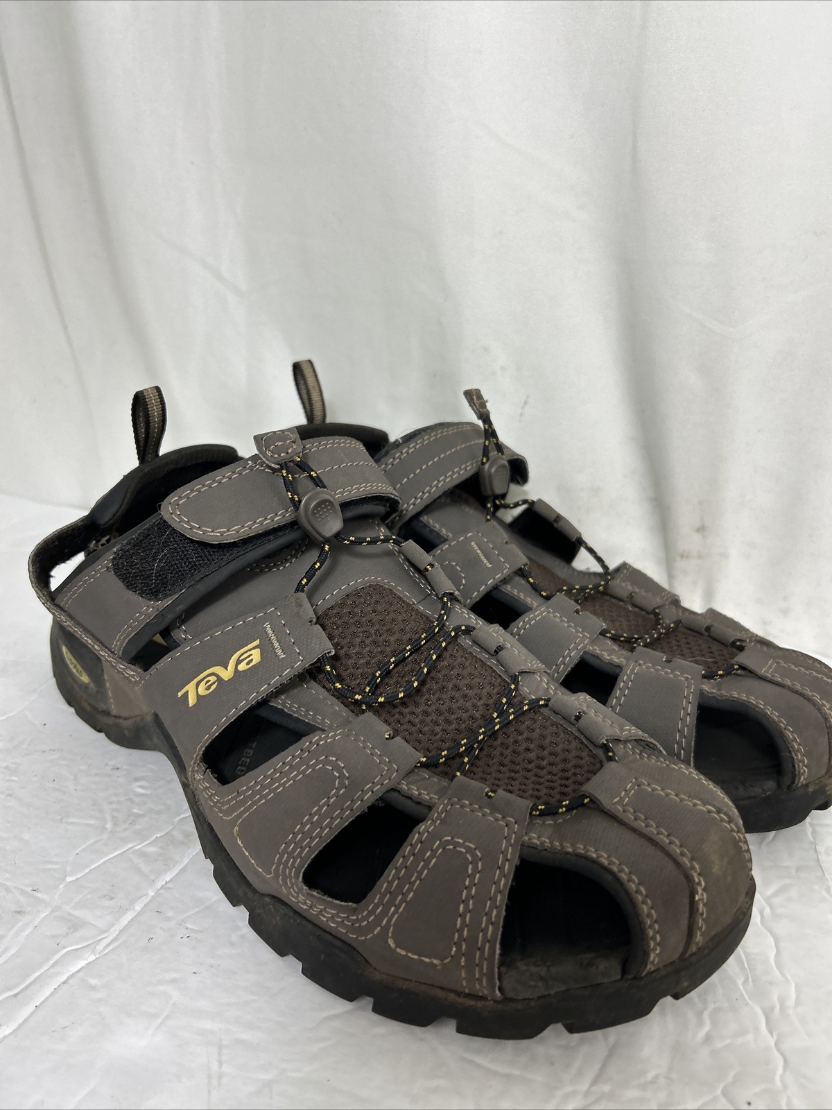 Teva Forebay Sandals Men's Size 11 Turkish Coffee Hiking Outdoor