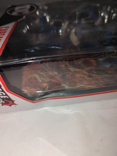 McFarlane Toys DC Direct Page Punchers 7 inch Figure with Comic The Flash WV2 Ca - Picture 5 of 7