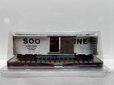 Menards Gold Line Soo Line Box Car O Gauge 279-0711 NEW