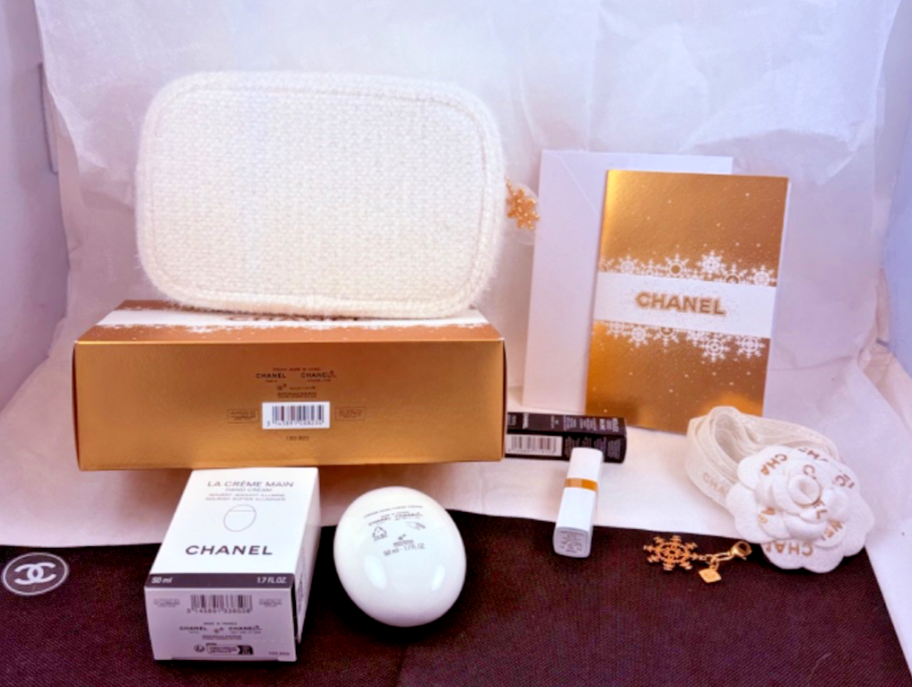 CHANEL BEAUTY HOLIDAY GIFT SETS: YOUR CHOICE INCL. GLOSS,MASCARA