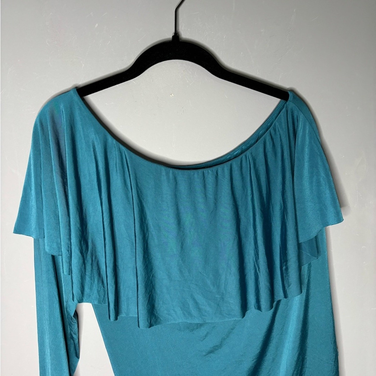 Bold Elements Teal One Shoulder Ruffle Neckline T… - image 4