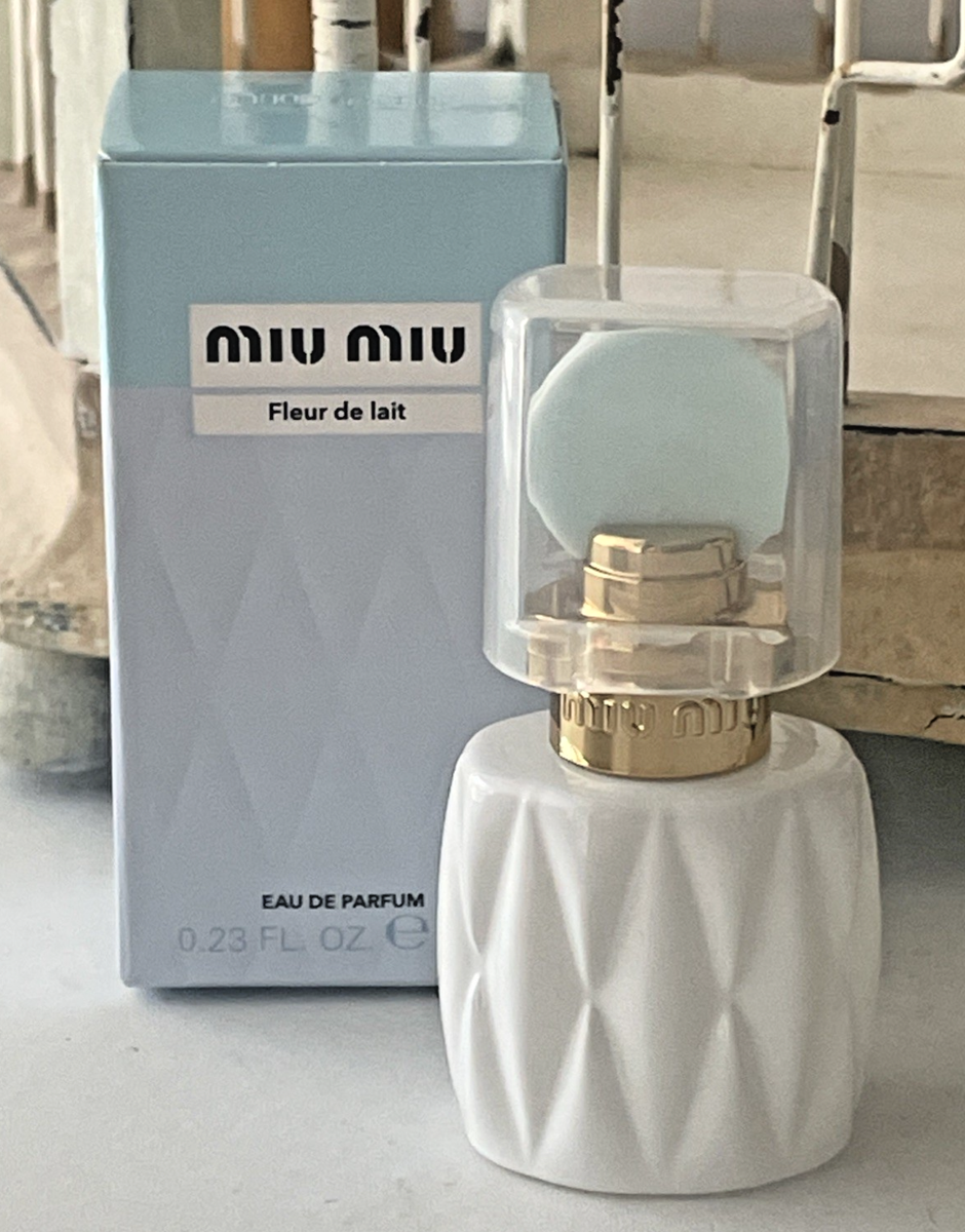 Miu Miu Fleur de lait Eau De Parfum / EDP MINI Splash 0.23 oz/7 ml