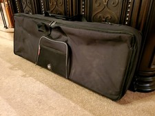 ROAD RUNNER KEYBOARD AND SYNTHESIZER TRAVEL CARRYING CASE/BAG W/WHEELS