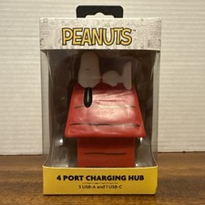New Peanuts Snoopy Charlie Brown 4 Port Charging HUB 3 USB-A  1 USB-C Charger