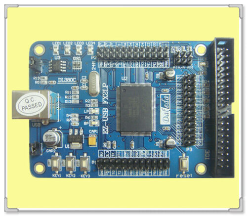 Cypress EZ-USB FX2LP CY7C68013A-128 Development Board - 第 1/3 張圖片