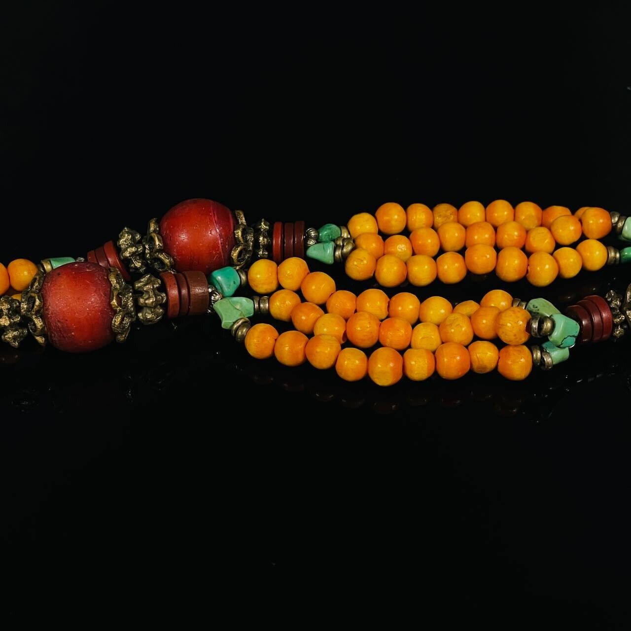 Vintage Estate Find Costume Jewelry STUNNING Bead… - image 5