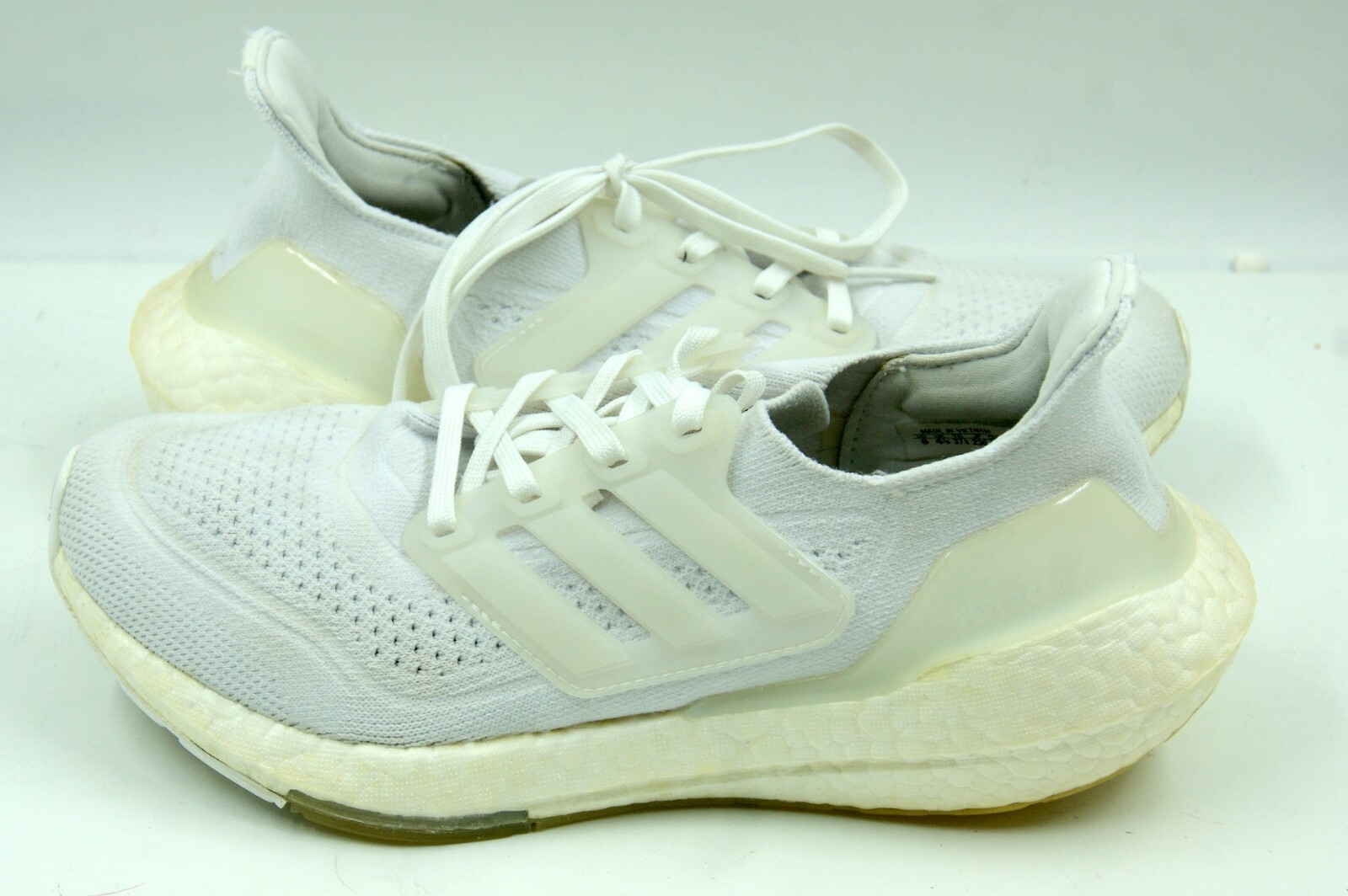 Adidas UltraBOOST 21 Women's Sneakers Size 6 White Running Shoes Fy0403  thumbnail 2