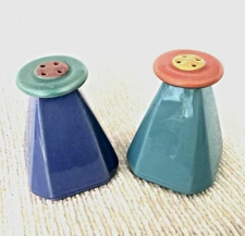 VINTAGE 1980’S LINDT STYMEIST COLORWAYS SALT & PEPPER SET