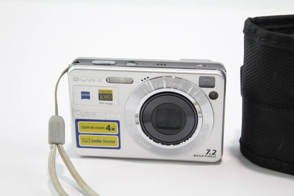 Sony Cybershot DSC-W110 Digital Compact Camera Working w/ Carl Zeiss 3x Lens - Image 2 of 4