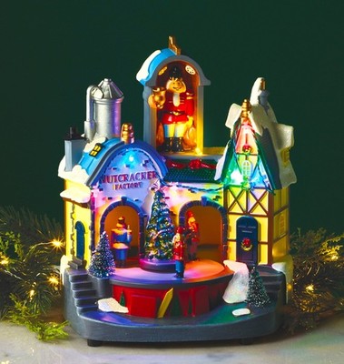 AVON Christmas LED Light Up Animated Nutcracker Factory New in Box