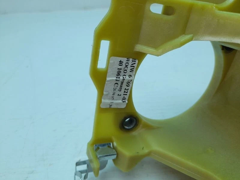 2008 BMW 535xi 535i 528i 528xi E60 E61 AT Brake Pedal Assembly 35006769221 - Image 4 of 4