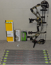 Loaded Hoyt Carbon RX-7 Bow Package- RedWrx RX7- 60/70 lb 25" to 30"- Camo