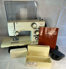 Toyota Model 5500 Sewing Machine w/ Foot Pedal & Case - Working READ