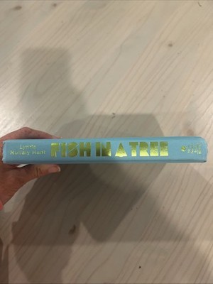 Fish in a Tree by Lynda Mullaly Hunt (2015, Hardcover)
