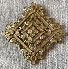 Vintage Crown Trifari Diamond Moon Flower Pin Brooch Textured Gold Tone Floral