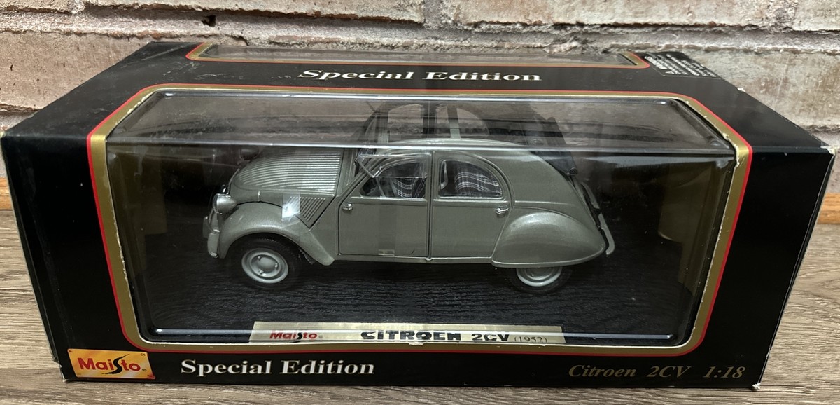 Maisto Citroën 2CV 1952, Modèle Réduit 1/18, édition Spéciale Gris Argent