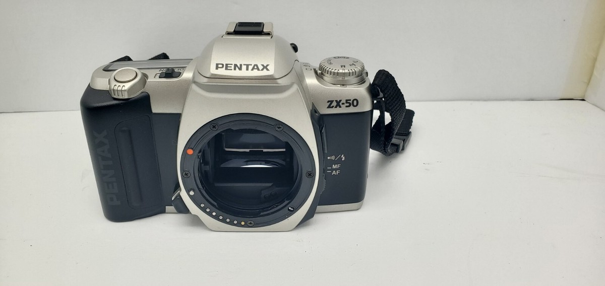 PENTAX K−50 K-50 BLACK K-50 18-55WR KIT (BLACK) - Ricoh