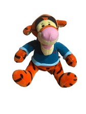 Disney Store 2000 Christmas Tigger Beanie NWT