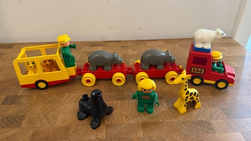 Lego 1990s Duplo Zoo Transport Truck , Animals & Zoo Keepers - Lot of 14 Pcs!