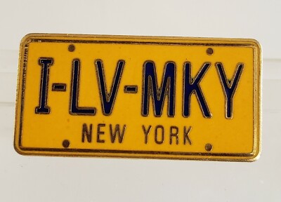 DISNEY STORE I-LV-MKY NEW YORK LICENSE PLATE RETIRED HTF PIN - FREE SHIPPING!