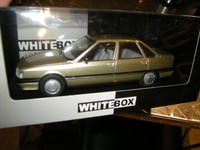 1:24 White Box Renault 21 In Ovp
