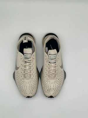 Nike Air Zoom Type Light Orewood Size 9.5 Mens Pre-Owned CJ2033-102