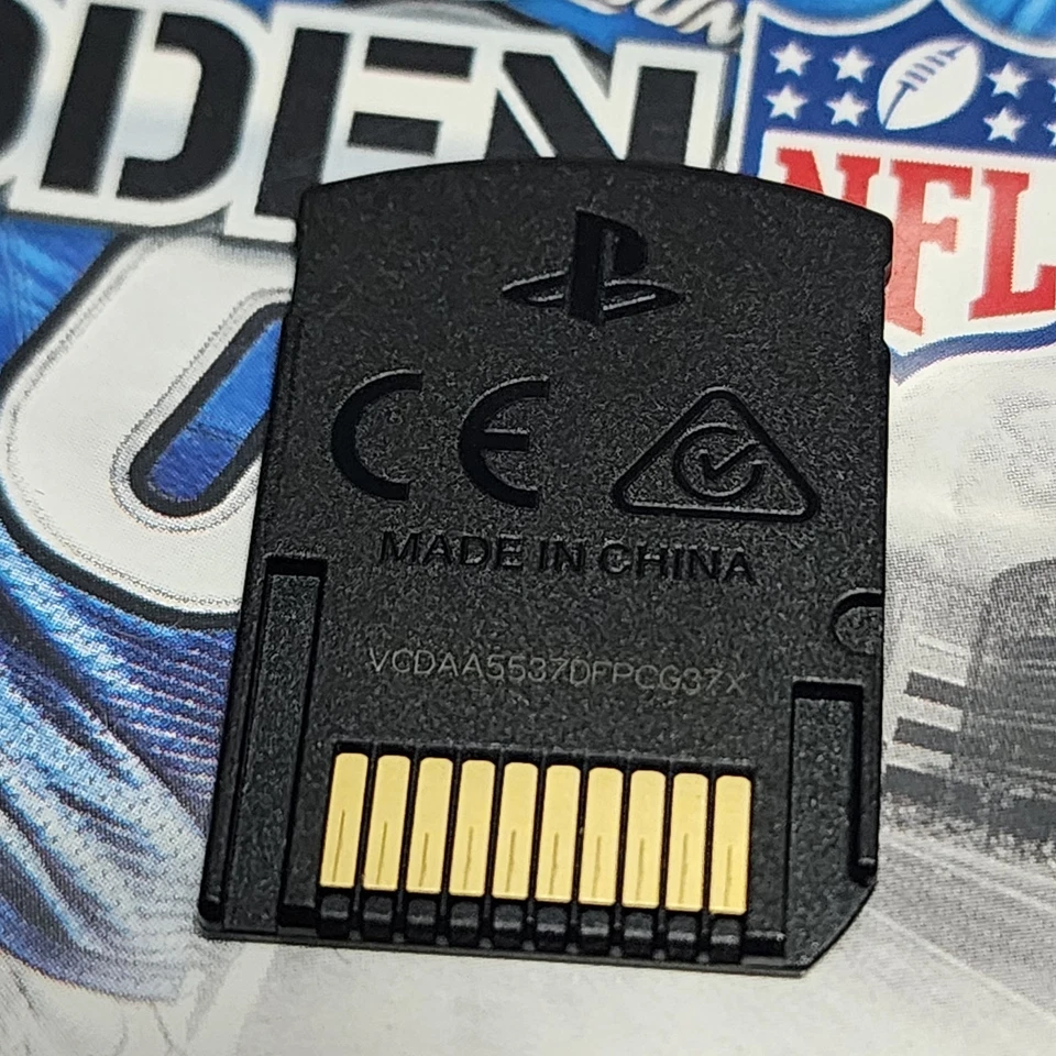 Madden NFL 13 (Sony PlayStation Vita, 2012) CIB Complete Tested  - Image 3 of 4