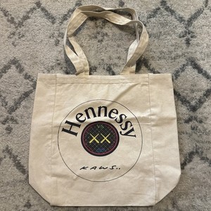 Hennessy Kaws | eBay Hennessy Kaws | eBay