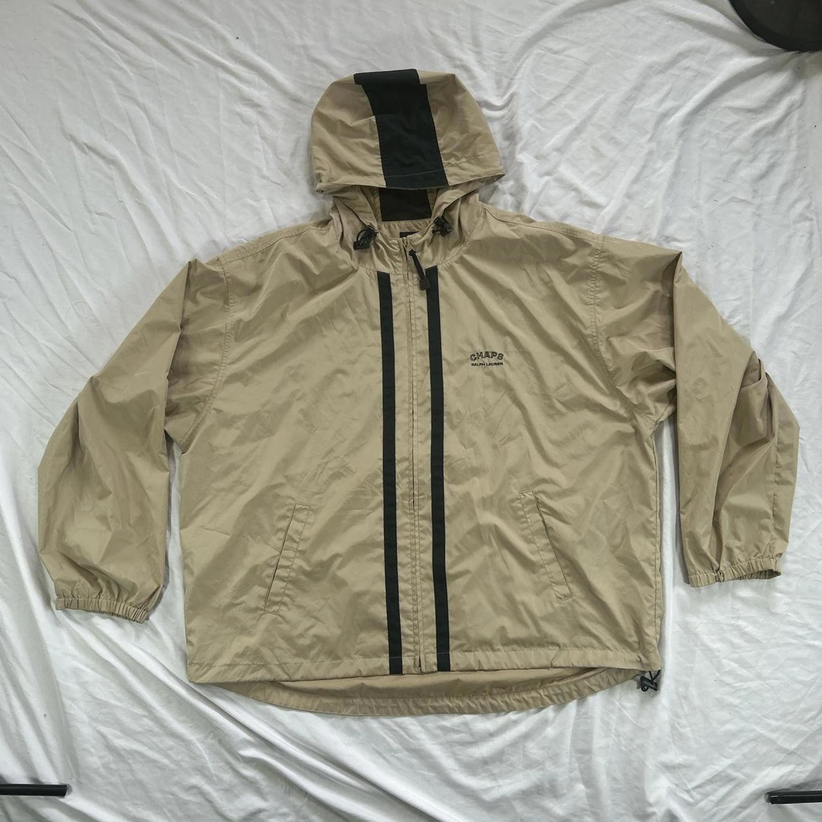 Vintage Y2K 90’s CHAPS Ralph Lauren Tan and black lightweight windbreaker jacket