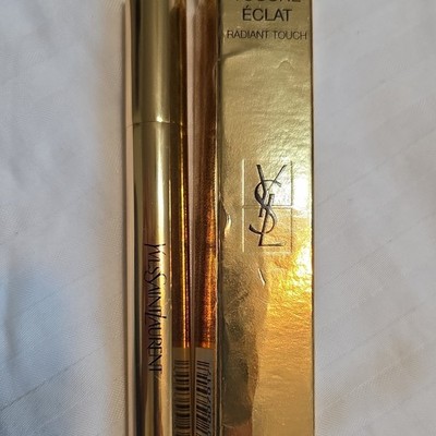 Yves Saint Laurent Touche Éclat Radiant Touch 1 Rose Lumière Pen Concealer