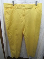 WOMENS LIZ CLAIBORNE CAREER YELLOW CAPRI PANTS SIZE 16 INSEAM 26" WAIST FLAT 19"