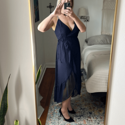 womens midi spring dress L'Amorae Elegant Solid Satin Twist Detail Black Valentine's Day Midi Dress. Spring Outfit For Women, Elegant Dresses For Women,M