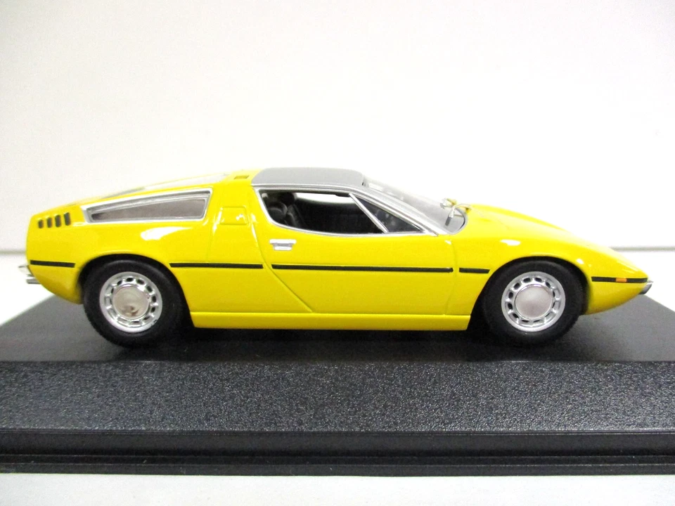 PAUL'S MODEL ART / MINICHAMPS - 1972 MASERATI BORA (YELLOW) - 1/43 - Image 2 of 4
