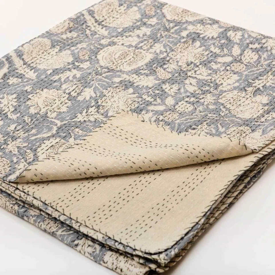 Indian King Size Hand Block print kantha Handmade Quilt Blanket Bedspread - Image 3 of 4