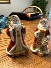 Fritz and Floyd “ Singing Santa’s” Salt and Pepper Shakers