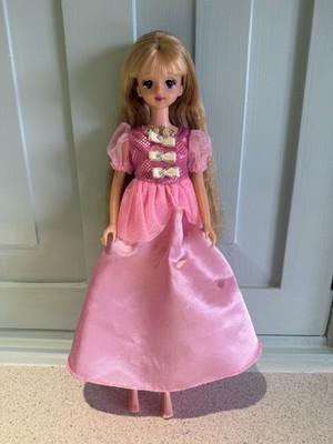 90's Takara Jenny Doll crimped hair pink dress brown eyes, excellent condition