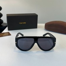 Tom Ford Ft1044 Unisex Sunglasses Lens Size 57-13-137mm -with New Case