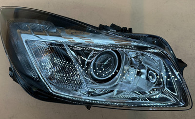 NEW HELLA headlight Opel 1ZT 009 631-321 bracket faulty R322