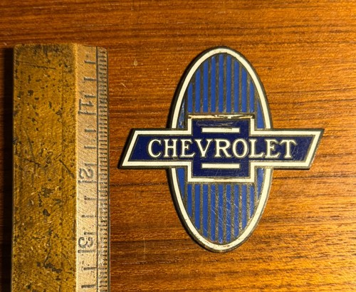 Vintage Chevy Bowtie Badge Chevrolet Emblem Truck Decal Automobile Car Parts - Picture 3 of 8