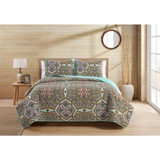Yara 3 Piece Reversible Multicolor Medallion Microfiber Full/Queen Quilt Set