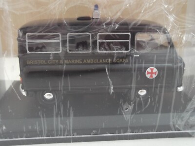 Oxford Roadshow JM003, Morris J2, Bristol City & Marine Ambulance Corps - 1:43