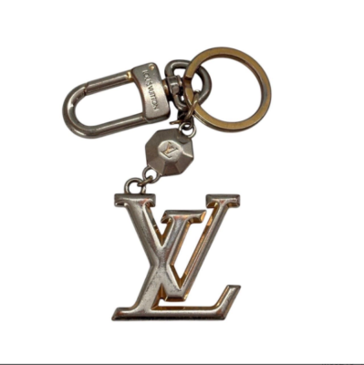 ルイヴィトン　LOUIS VUITTON カフス　カフリンクス M65216 Louis Vuitton M65216 Key Ring Bag Charm Porte cles LV Facette