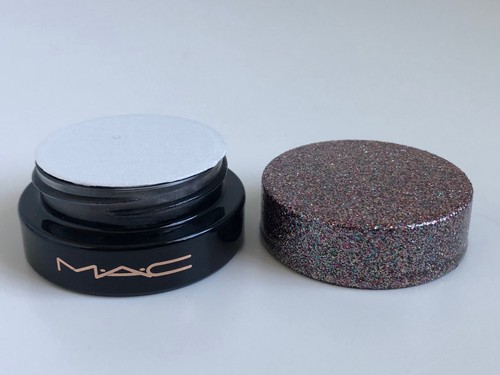 MAC Starring You Spellbinder Shadow Stars Align, Swing on a Star, Wishful Think - Picture 5 of 33