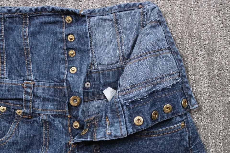 Pantalones Cortos de Denim Marca YOUNIQUE Y2K Para Mujer 3 Cintura Ultra Alta Lavado Oscuro Moda Lindos Foto 4 de 4