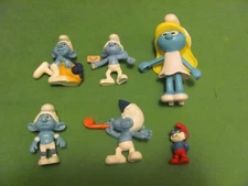 6 Smurf Figures Toys by PEYO MFG.5 Smurf Made in China & 1 Smurf Made in Germany