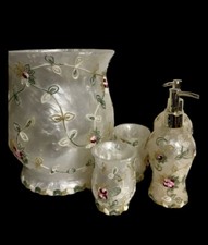 TOUCH OF CLASS RESIN BATH SET Glasses/Waste/ /soap dispensers 5 PIECE SET