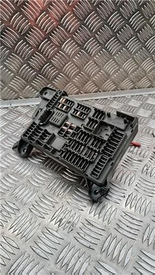 SICHERUNGSKASTEN BMW X6 (E71/E72) 2009 6931687