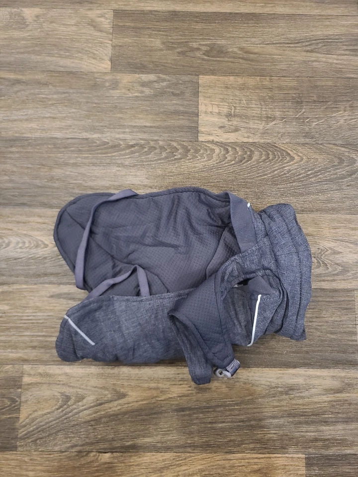 Parka isolada para cachorros Hurtta Expedition, cinza, tamanho 8 - Imagem 4 de 4